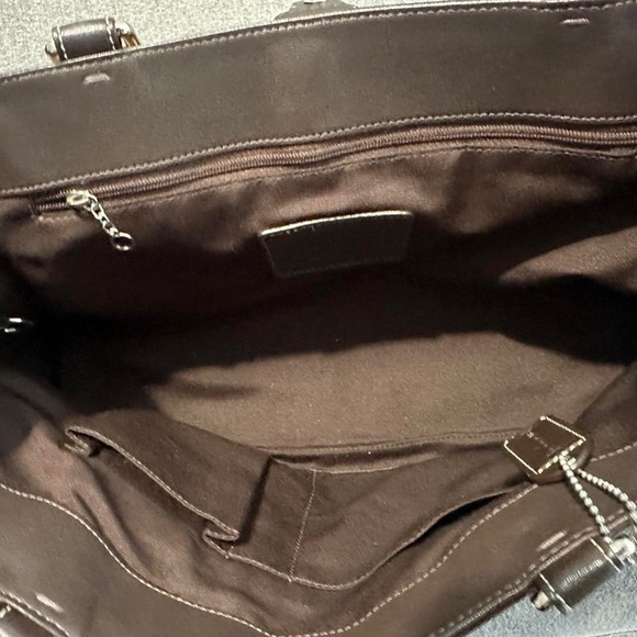 Coach Hamptons Carryall F11345 Brown & Tan Leather Satchel Tote - Picture 6 of 8